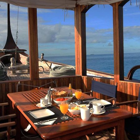 Crown Beach Hotel-Private Bikini Beach Dhiffushi Εξωτερικό φωτογραφία