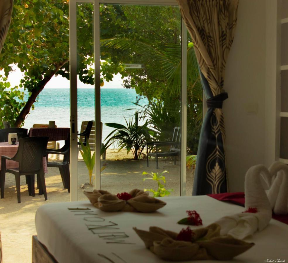 Crown Beach Hotel-Private Bikini Beach Dhiffushi Εξωτερικό φωτογραφία
