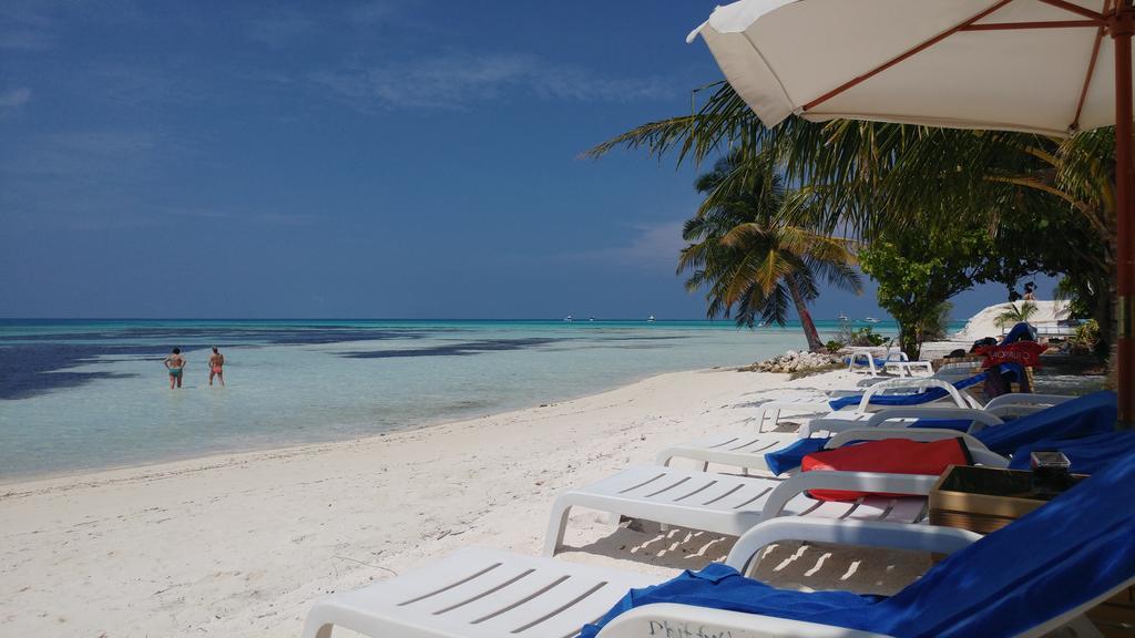Crown Beach Hotel-Private Bikini Beach Dhiffushi Εξωτερικό φωτογραφία