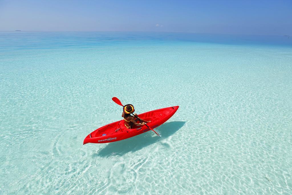 Crown Beach Hotel-Private Bikini Beach Dhiffushi Εξωτερικό φωτογραφία