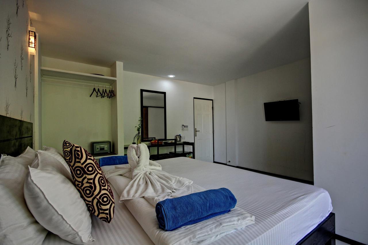 Crown Beach Hotel-Private Bikini Beach Dhiffushi Εξωτερικό φωτογραφία